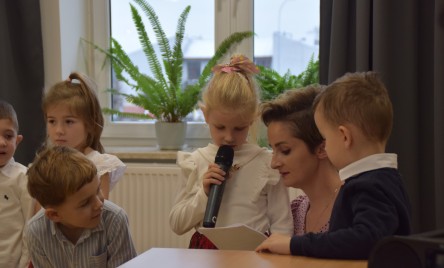 TARNOGRODZKIE PRZEDSZKOLAKI DLA TARNOGRODZKICH SENIORÓW