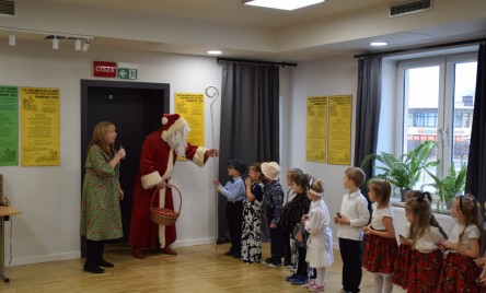 TARNOGRODZKIE PRZEDSZKOLAKI DLA TARNOGRODZKICH SENIORÓW