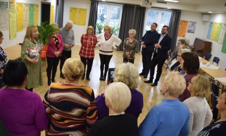 TARNOGRODZKIE PRZEDSZKOLAKI DLA TARNOGRODZKICH SENIORÓW