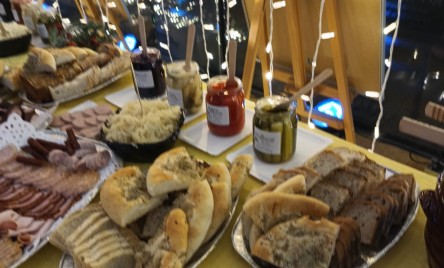 PROMOCJA MIASTA I GMINY TARNOGRÓD PODCZAS X FESTIWALU TEATRÓW WIEJSKICH „ZWYKI”