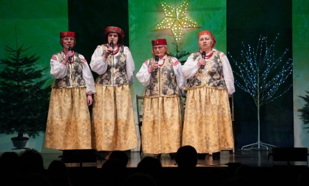 Jasełka i wspólne kolędowanie