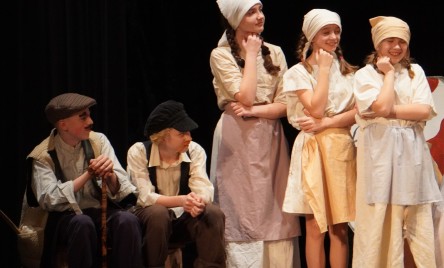 POWIATOWE ŚWIĘTO TEATRU