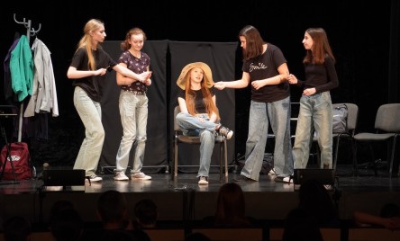POWIATOWE ŚWIĘTO TEATRU