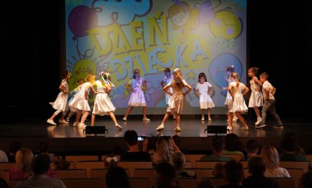 Dzień dziecka z tańcem, teatrem i zabawą