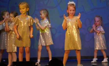 Dzień dziecka z tańcem, teatrem i zabawą