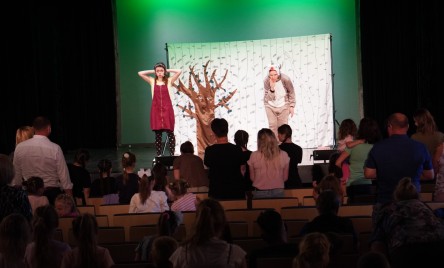 Dzień dziecka z tańcem, teatrem i zabawą