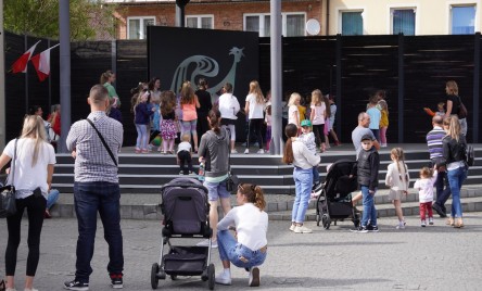 Dzień dziecka z tańcem, teatrem i zabawą