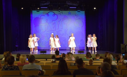 Dzień dziecka z tańcem, teatrem i zabawą