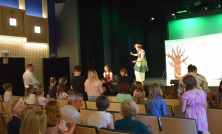 Dzień dziecka z tańcem, teatrem i zabawą