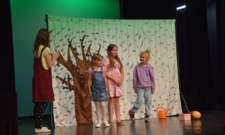 Dzień dziecka z tańcem, teatrem i zabawą