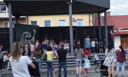 Dzień dziecka z tańcem, teatrem i zabawą