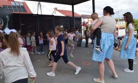 Dzień dziecka z tańcem, teatrem i zabawą