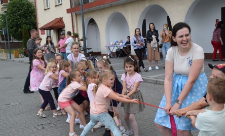 Dzień dziecka z tańcem, teatrem i zabawą