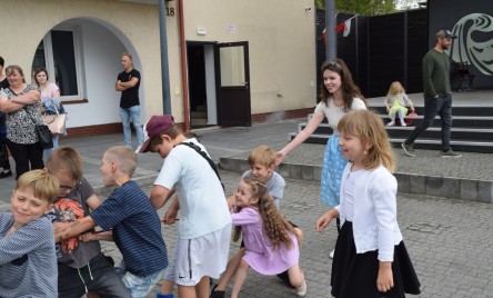 Dzień dziecka z tańcem, teatrem i zabawą