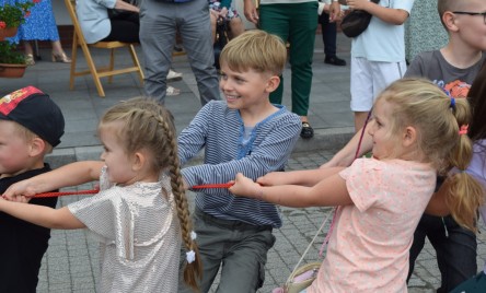 Dzień dziecka z tańcem, teatrem i zabawą