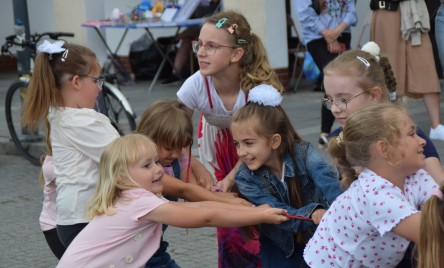 Dzień dziecka z tańcem, teatrem i zabawą