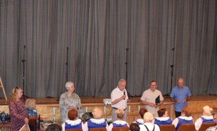PRZYSTANEK OSIĘCINY