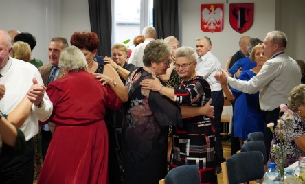 Andrzejkowy wieczór klubów seniora w Tarnogrodzie