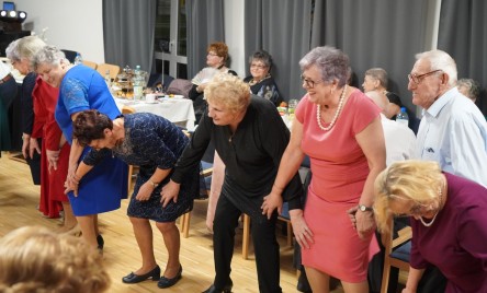 Andrzejkowy wieczór klubów seniora w Tarnogrodzie