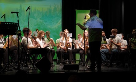 KONCERT KOLĘD W WYKONANIU TARNOGRODZKIEJ ORKIESTRY DĘTEJ