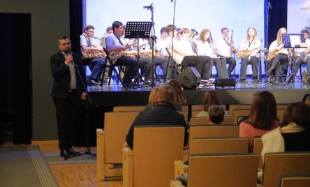 KONCERT KOLĘD W WYKONANIU TARNOGRODZKIEJ ORKIESTRY DĘTEJ