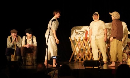 50. SEJMIK MIĘDZYWOJEWÓDZKI WIEJSKICH ZESPOŁÓW TEATRALNYCH PRZESZEDŁ DO HISTORII