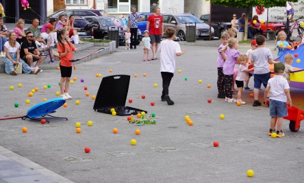 Dzień Dziecka z tańcem, śpiewem i dobrą zabawą