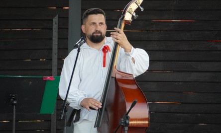 POTAŃCÓWKA NA POŻEGNANIE LATA  z Kapelą Ludową KRĄŻAŁKA 