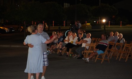 POTAŃCÓWKA NA POŻEGNANIE LATA  z Kapelą Ludową KRĄŻAŁKA 