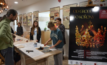  Tradycyjna sztuka drzeworytnicza w ramach projektu "1000-lecie koronacji Bolesława Chrobrego"