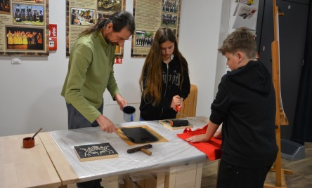  Tradycyjna sztuka drzeworytnicza w ramach projektu "1000-lecie koronacji Bolesława Chrobrego"