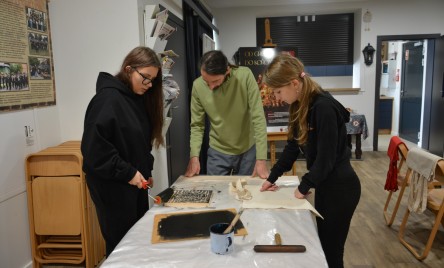  Tradycyjna sztuka drzeworytnicza w ramach projektu "1000-lecie koronacji Bolesława Chrobrego"