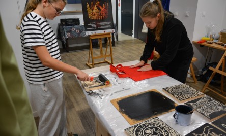  Tradycyjna sztuka drzeworytnicza w ramach projektu "1000-lecie koronacji Bolesława Chrobrego"