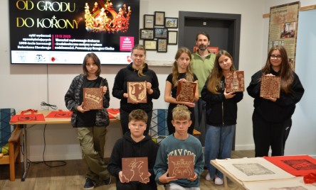  Tradycyjna sztuka drzeworytnicza w ramach projektu "1000-lecie koronacji Bolesława Chrobrego"