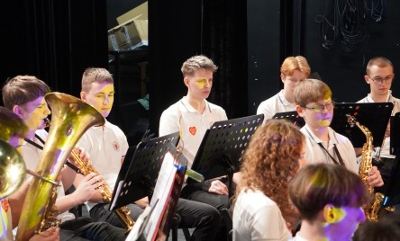 FINAŁ WIELKIEJ ORKIESTRY ŚWIĄTECZNEJ POMOCY 2026-AUKCJE I WYSTĘPY ARTYSTYCZNE