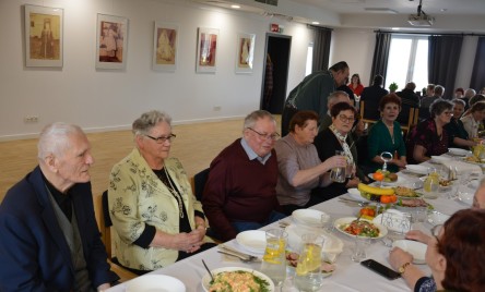 TŁUSTY CZWARTEK W TARNOGRODZKIM KLUBIE SENIORA 2026