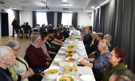 TŁUSTY CZWARTEK W TARNOGRODZKIM KLUBIE SENIORA 2026