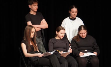 25. POWIATOWY PRZEGLĄD TEATRÓW DZIECIĘCYCH I MŁODZIEŻOWYCH-ELIMINAJCJE POWIATOWE