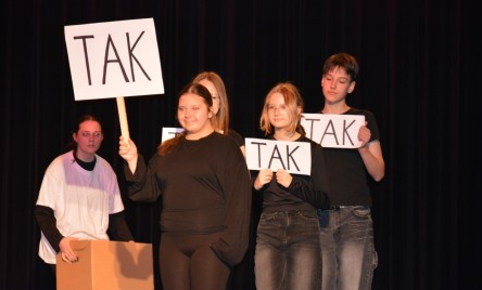 25. POWIATOWY PRZEGLĄD TEATRÓW DZIECIĘCYCH I MŁODZIEŻOWYCH-ELIMINAJCJE POWIATOWE