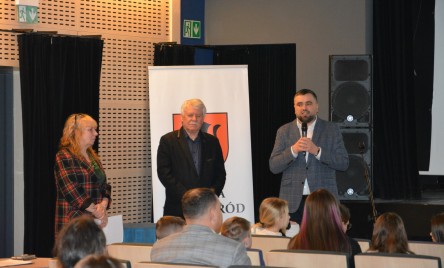 25. POWIATOWY PRZEGLĄD TEATRÓW DZIECIĘCYCH I MŁODZIEŻOWYCH-ELIMINAJCJE POWIATOWE