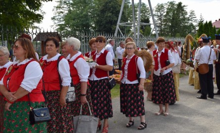 DOŻYNKI PARAFIALNO – GMINNE W LUCHOWIE GÓRNYM