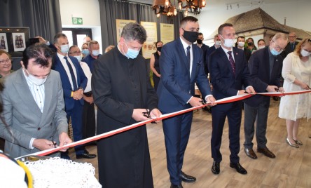 Uroczyste otwarcie Tarnogrodzkiego Ośrodka Kultury po remoncie i 46. Sejmiku