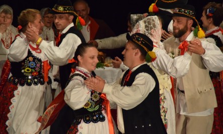 Zespół Regionalny WESELE KRZEMIENICKIE z Krzemienicy, KOŁOCZ