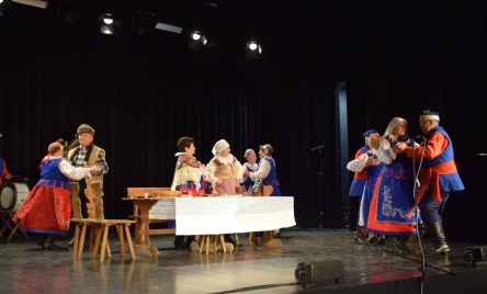 Zespół Folklorystyczny KUJAWY BACHORNE NOWE z Osięcin (pow. włocławski, woj. kujawsko-pomorskie)- Andrzejki na Kujawach Bachornych