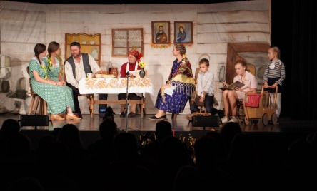 Zespół Sąsiadeczki z Korczowa i Okrągłego /pow. biłgorajski, woj. lubelskie/ - Proszenie na wesele