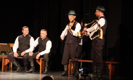 Zespół Regionalny im. Anny Markiewicz z Bukówca Górnego (pow. leszczyński, woj. wielkopolskie) - Westfaloki 
