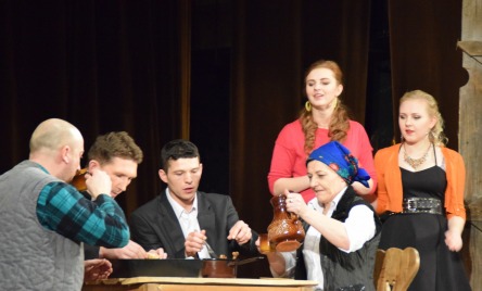 Amatorska Grupa Teatralna TREMA z Husowa, CIEMNO 