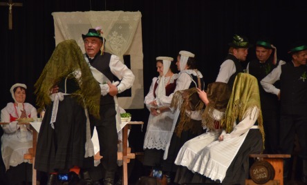 Zespół Regionalny im. Anny Markiewicz z Bukówca Górnego  (pow. leszczyński, woj. wielkopolskie) - Oczepiny 