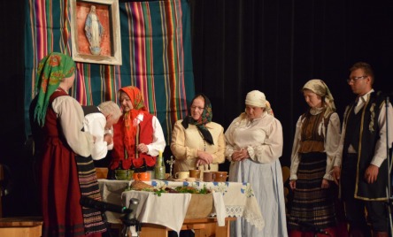 Zespół Folklorystyczny PIĄTKOWY STOK ze Zwolenia /pow. zwoleński, woj. mazowieckie/ - WIELKA NIEDZIELA