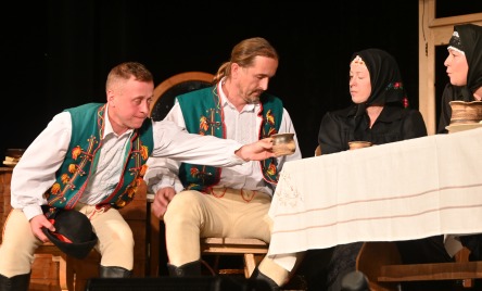 Zespół Regionalny CZARDASZ z Niedzicy (pow. nowotarski, woj. małopolskie) - Pogrzebowiny 
